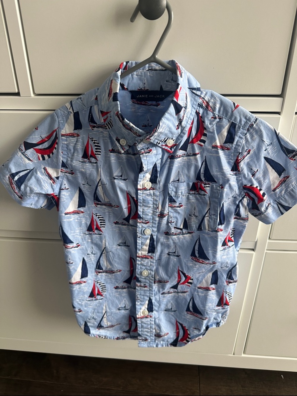 Janie and Jack Light Blue Sailboat Short-Sleeve Button-Up Shirt for Kids
